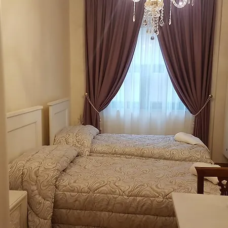Le Grotticelle Resort *