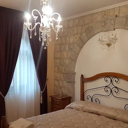 Le Grotticelle Resort *